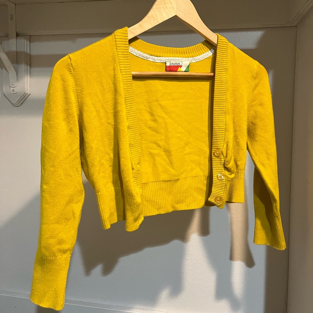 ModCloth cropped cardigan